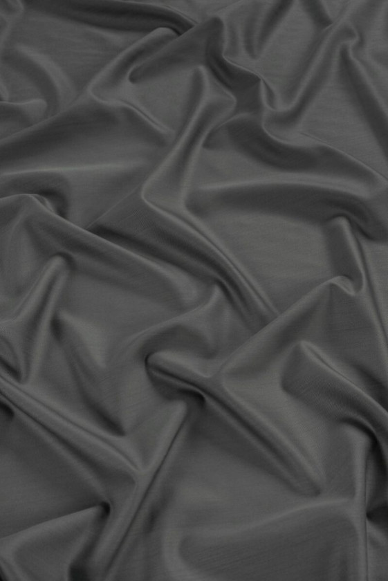 Traje Poliacetato Gris