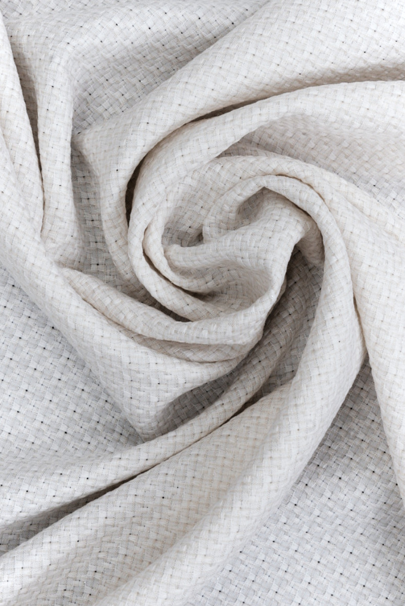 Crèmekleurige jacquard met zilverdraad