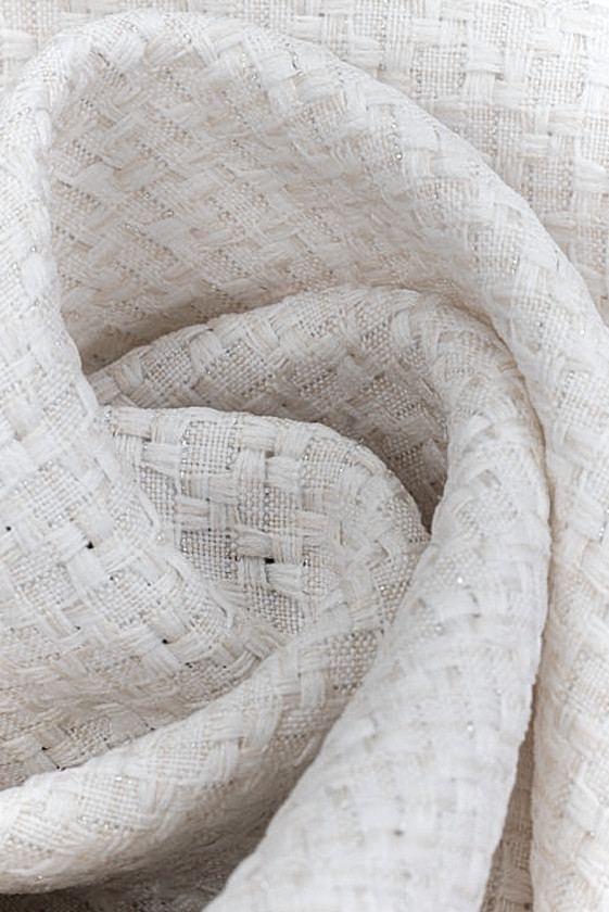 Crèmekleurige jacquard met zilverdraad