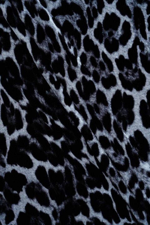 Leopard grey velour