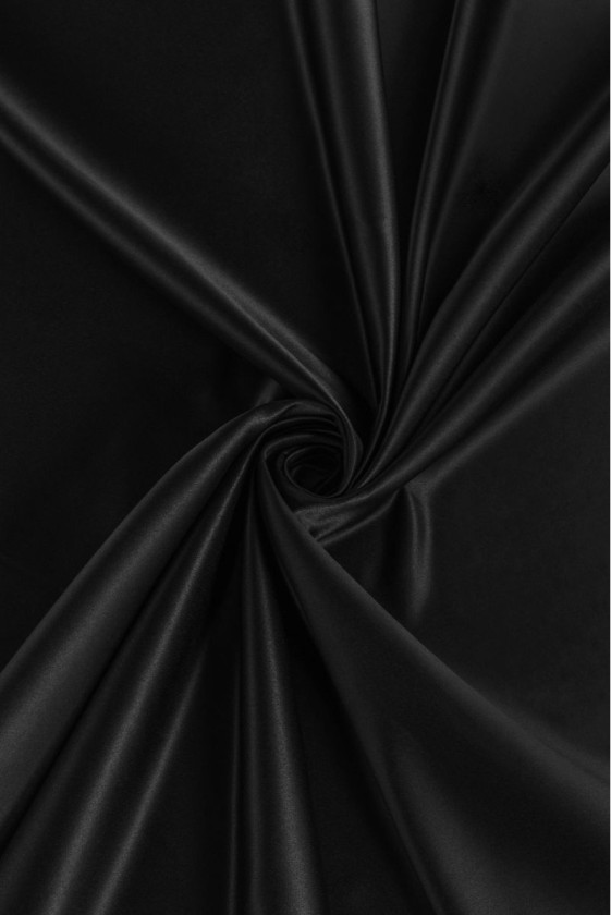 Satin-Herzogin mit schwarzer Seide