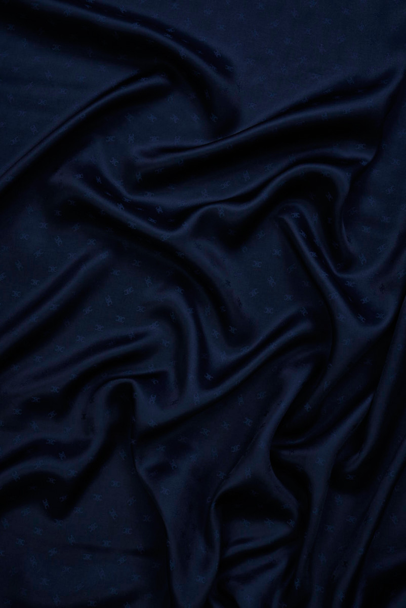 Piccoli motivi viscosos blu navy