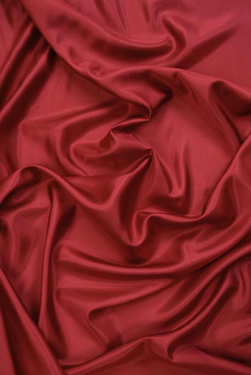 Bélés: Twill, vörös tégla