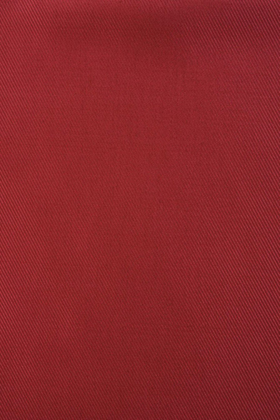 Forro: Sarga, ladrillo rojo