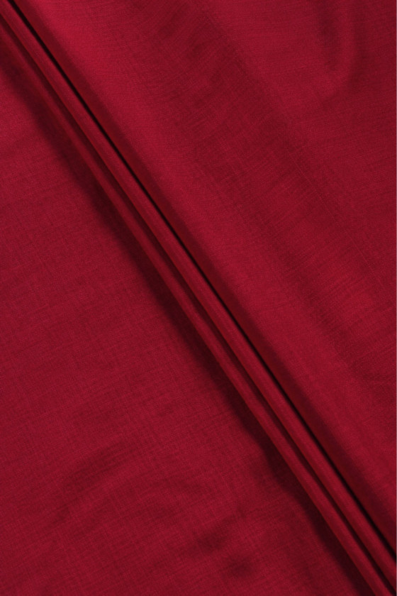 Lana fina, rojo oscuro