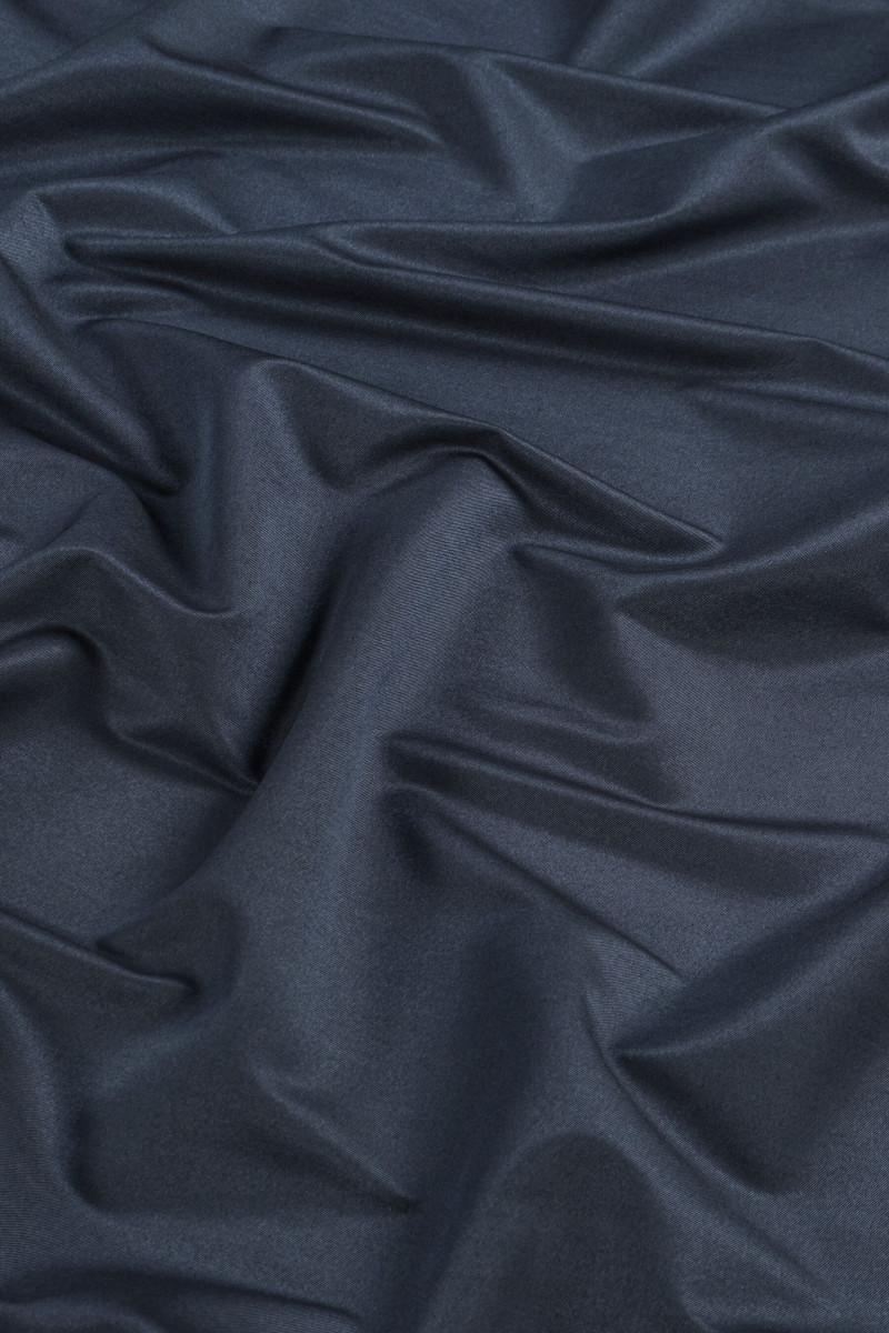 Navy blue pearl silk costume wool