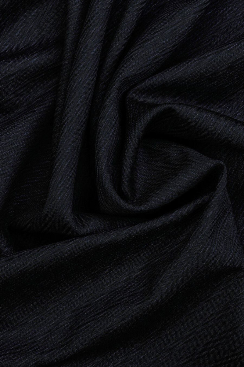 Zigzags en laine bleu marine