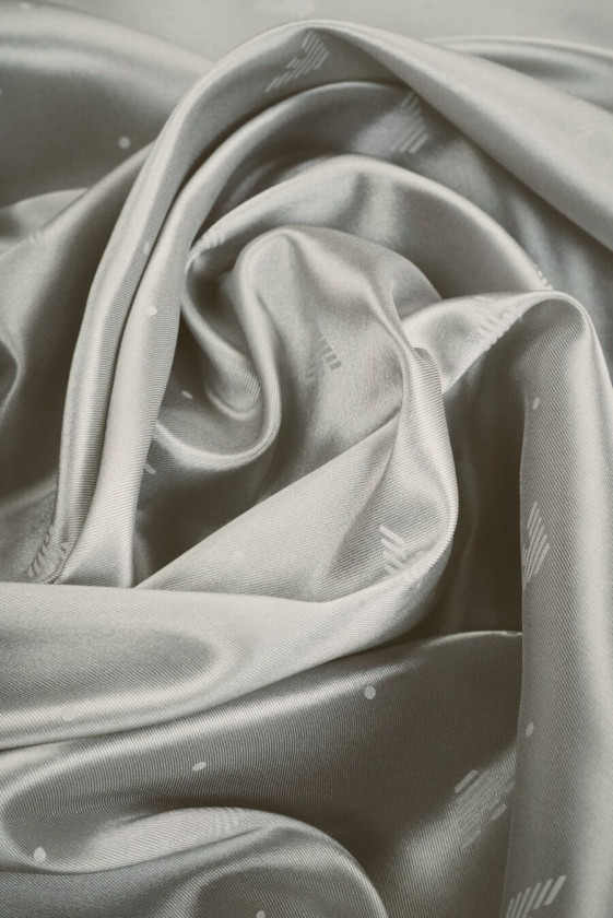 Fodera distintiva grigio chiaro