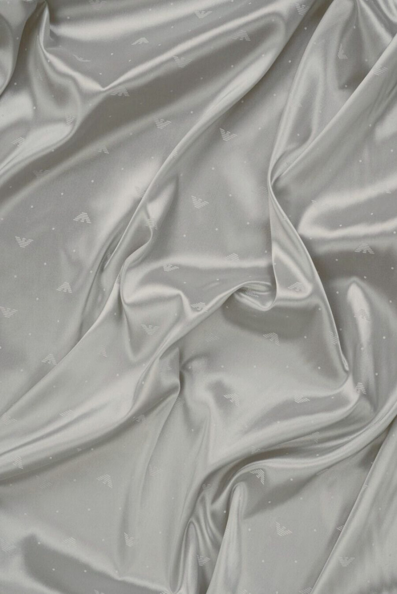 Fodera distintiva grigio chiaro