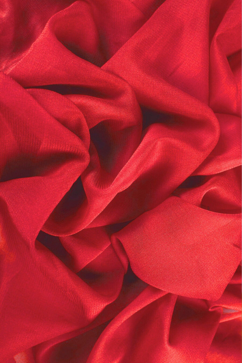 Fino de seda georgette estrecho rojo frambuesa