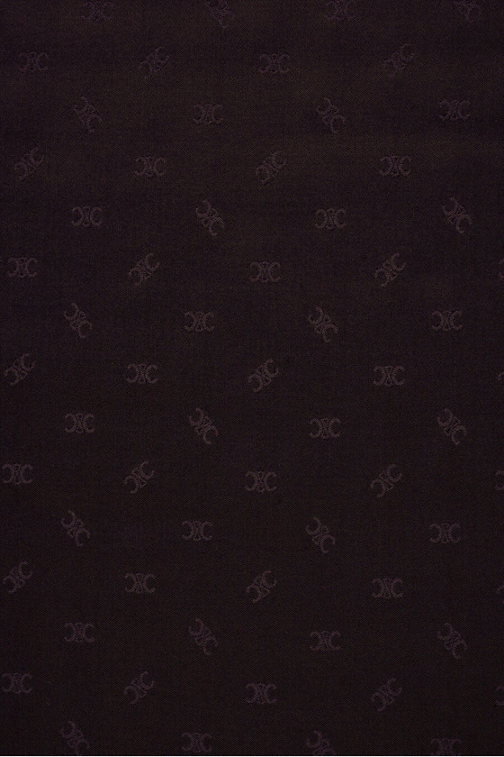 Pruunid viskoossed väikesed mustrid