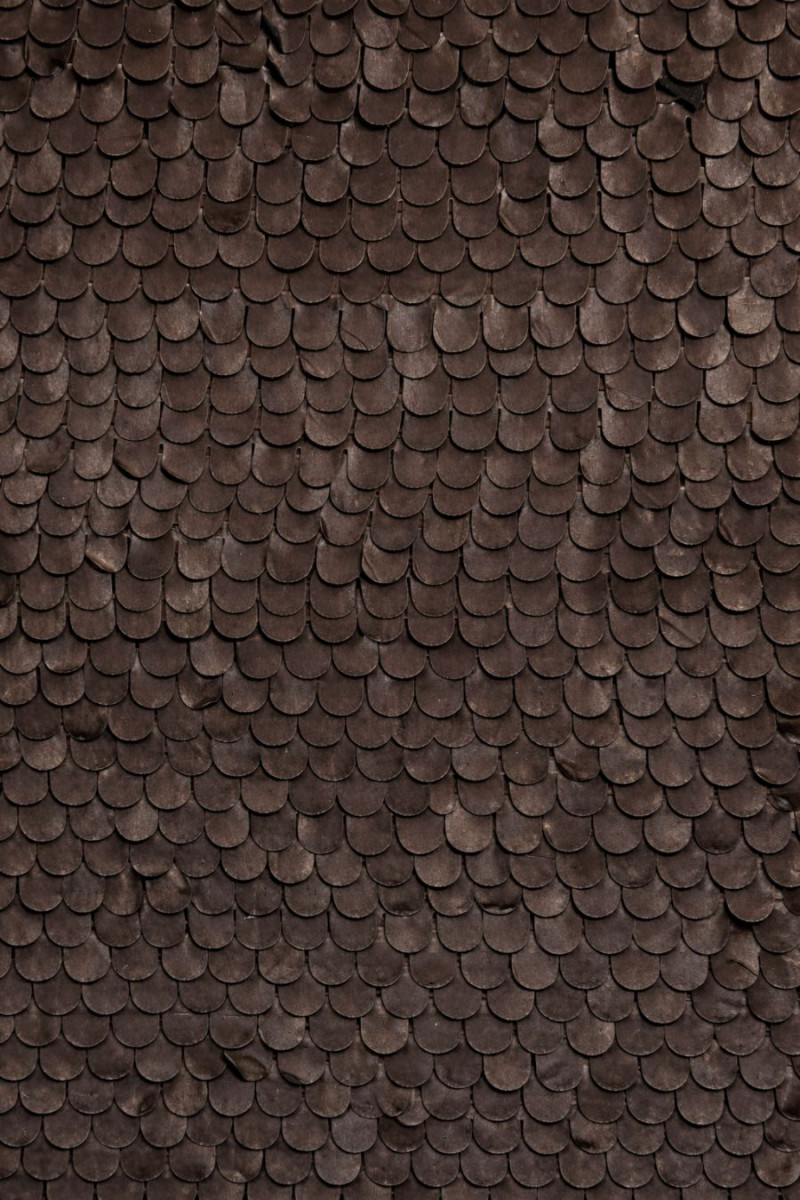 Guscio marrone in pelle ecologica