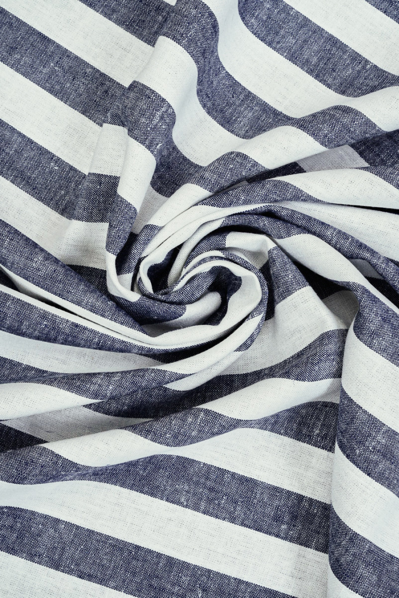 Linnen met viscose marineblauwe strepen
