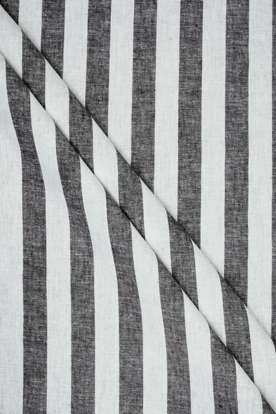 Len z wiskozą w paski...