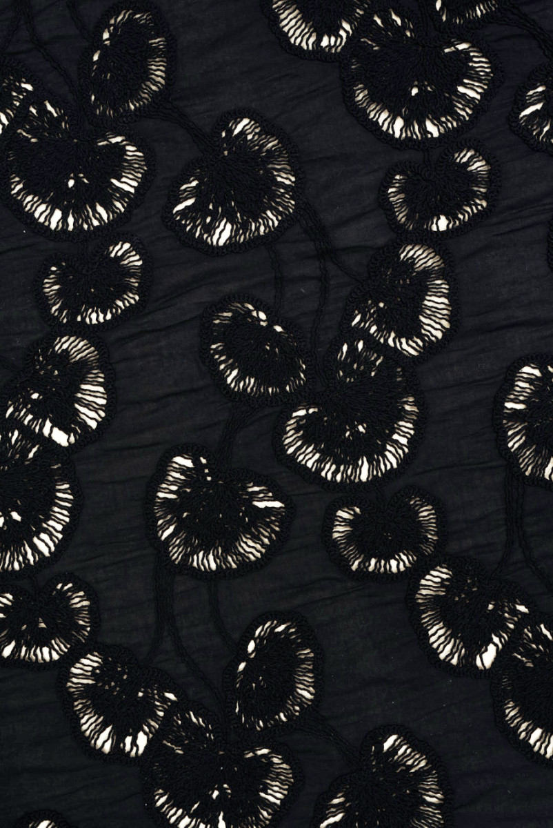 Batyst czarny haftowany miłorzęby