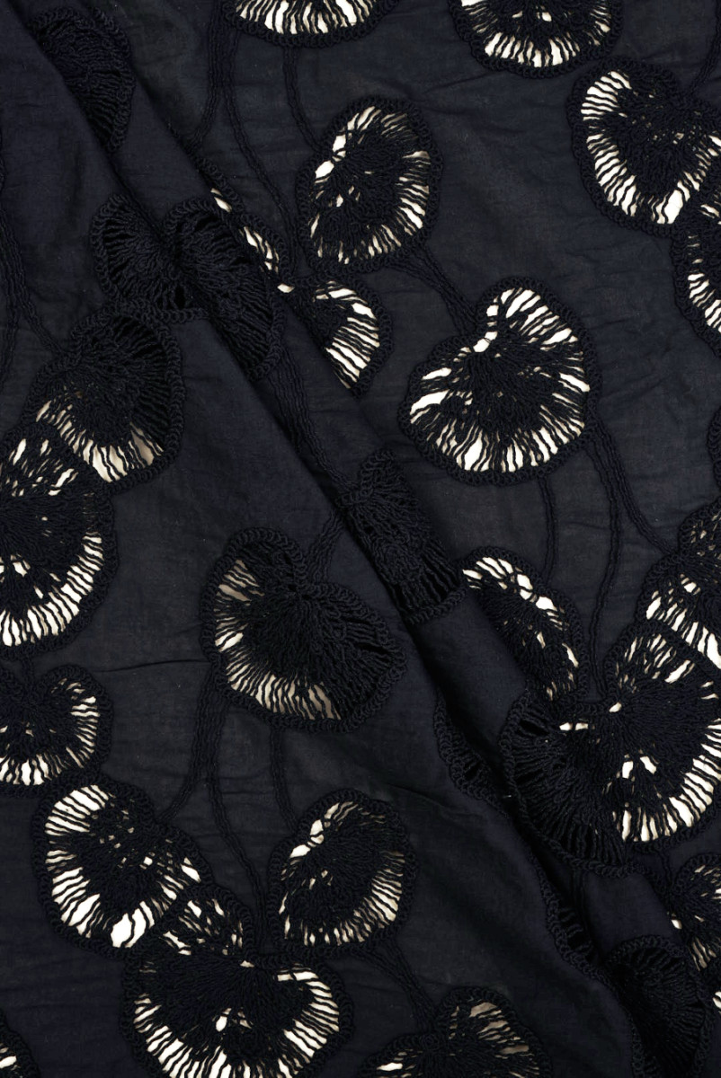 Batyst czarny haftowany miłorzęby