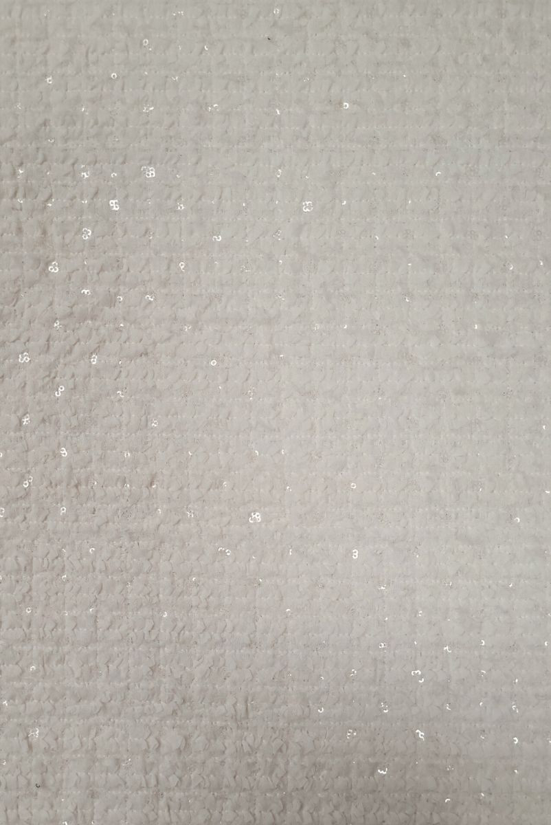 Tkanina typu chanel śmietanowa z cekinami KUPON 50 cm