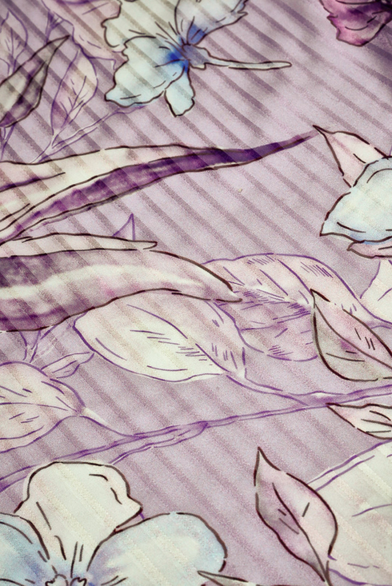 Jedwab devore wrzosowy w kwiaty