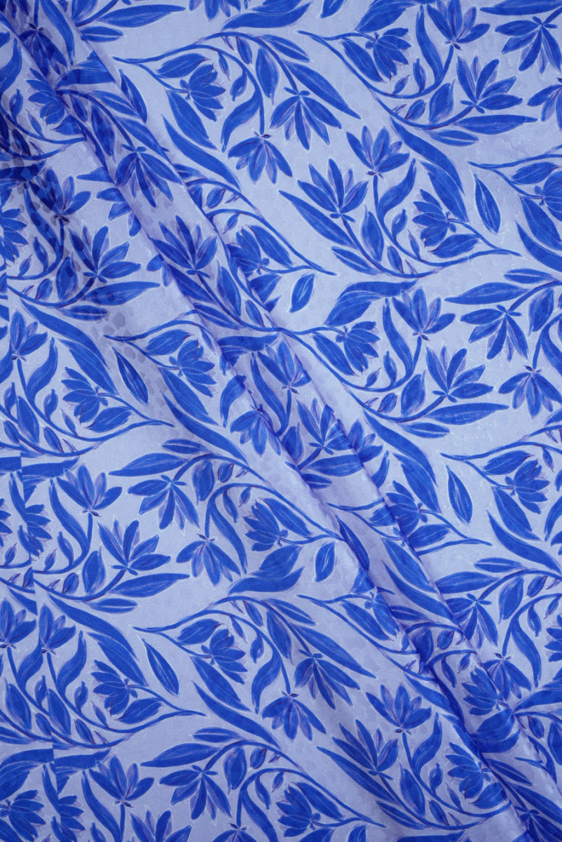 Jedwab żakardowy w chabrowe kwiaty