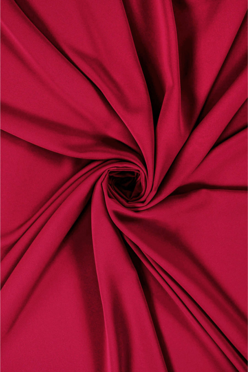 Cadi wiskozowe malinowe KUPON 200cm