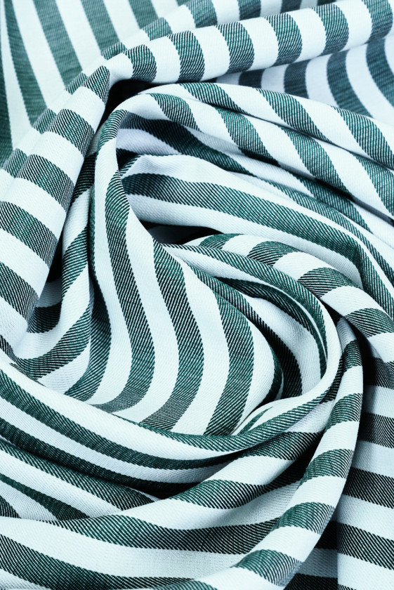 Wiskoza w zielone paski