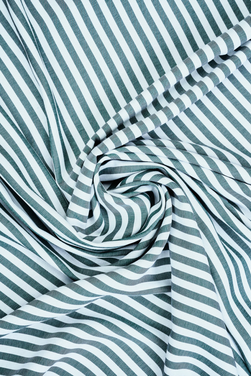 Wiskoza w zielone paski