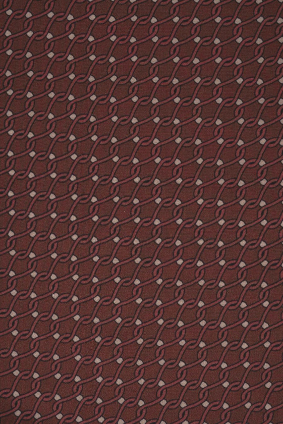 Silk crepe brown with chain print