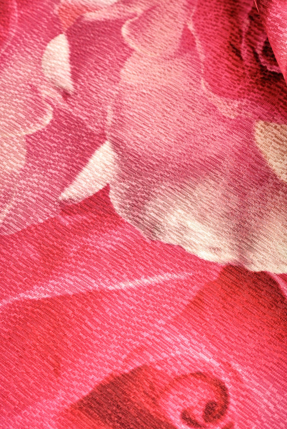 Tkanina jedwabna żakardowa w kwiaty