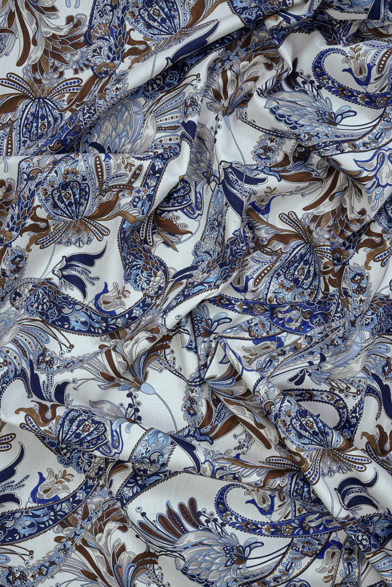 Bawełna w niebiesko brązowe kwiaty