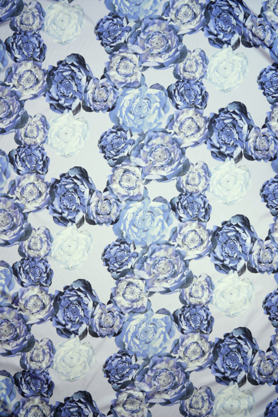 Tkanina jedwabna fioletowe kwiaty