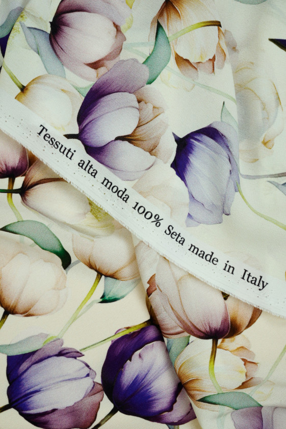 Krepa jedwabna w tulipany