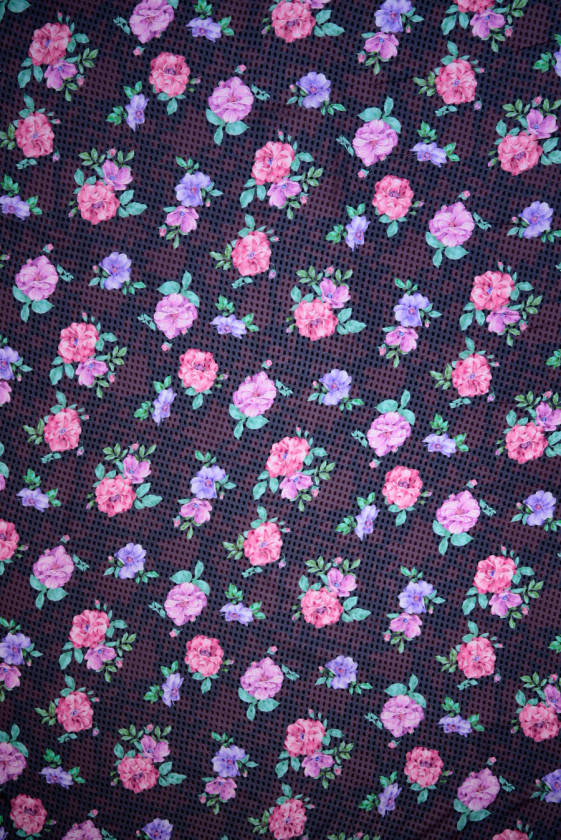 Jedwab devore czarny w kwiaty