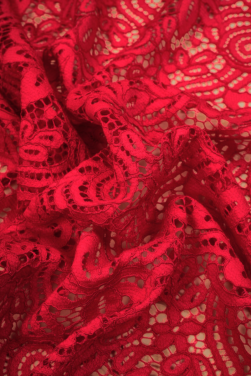 Koronka z bawełną czerwona