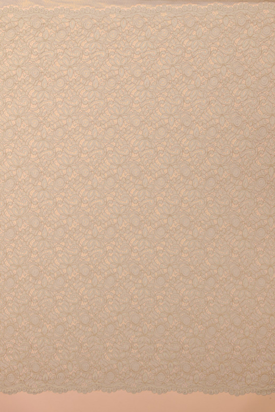 Spets med bomull i beige