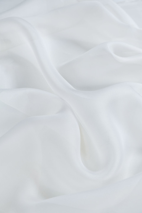 Organza de seda blanca CUPÓN 180 cm