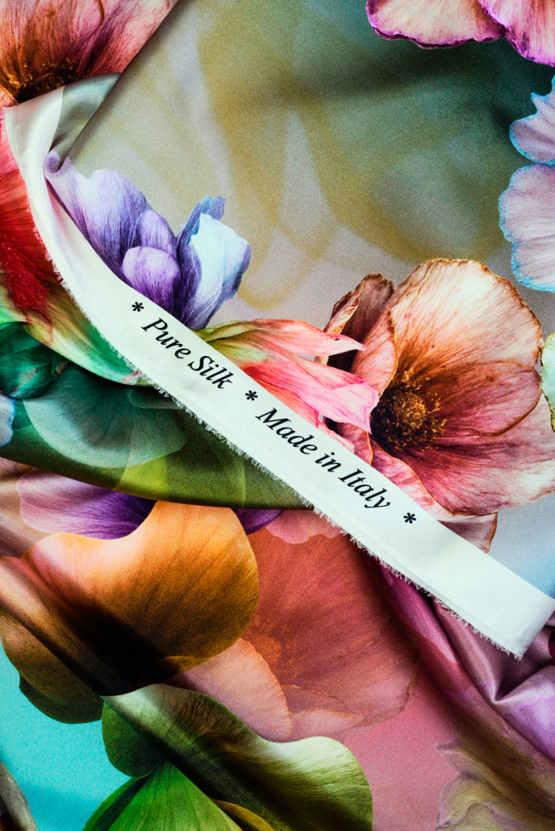 Satyna jedwabna duÅ¼e kwiaty