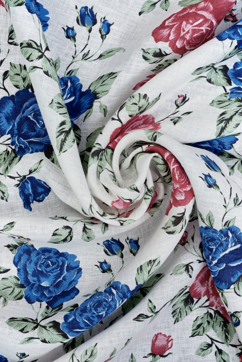 Len kremowy w kwiaty róży