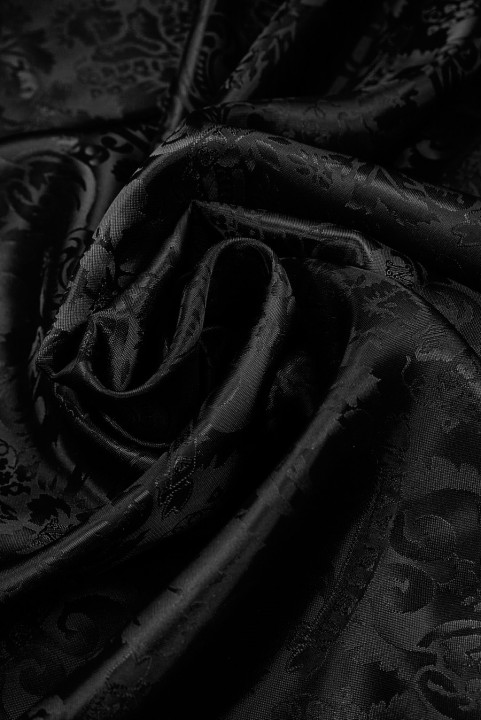 Doublure signée noire à motifs