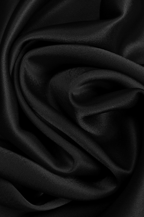 Satin réversible noir