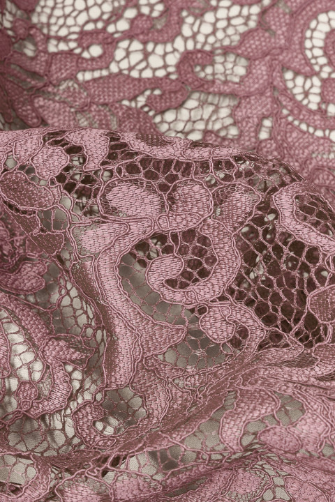 Blonde mørk snavset rosa