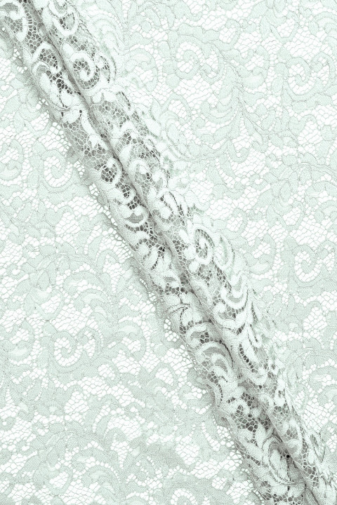 Dentelle gris glacé