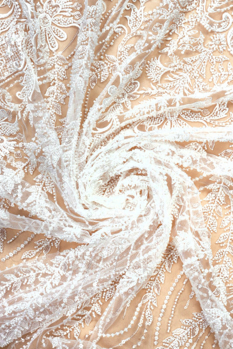 Tulle crème exclusif motif végétal