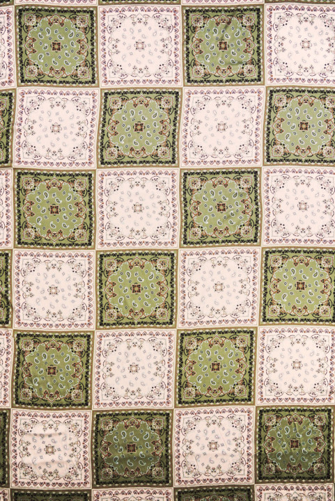 Satin viscose carrés olive