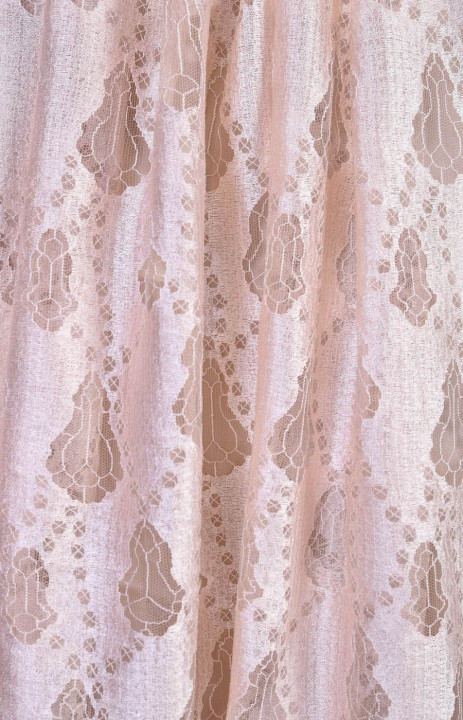 Lace beige with a drop of pink