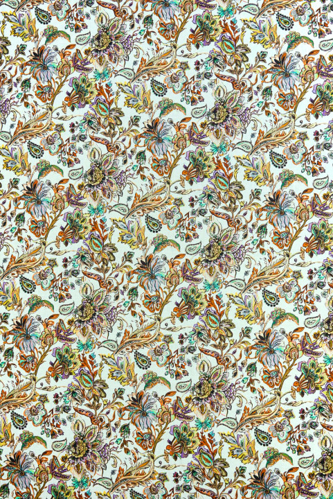 Lin fleurs sur fond crème