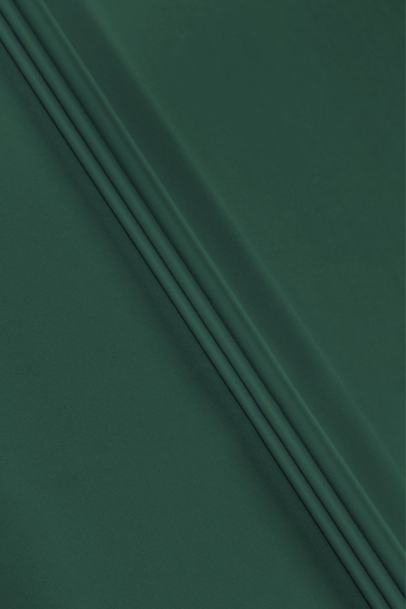 Lana da abbigliamento verde bottiglia