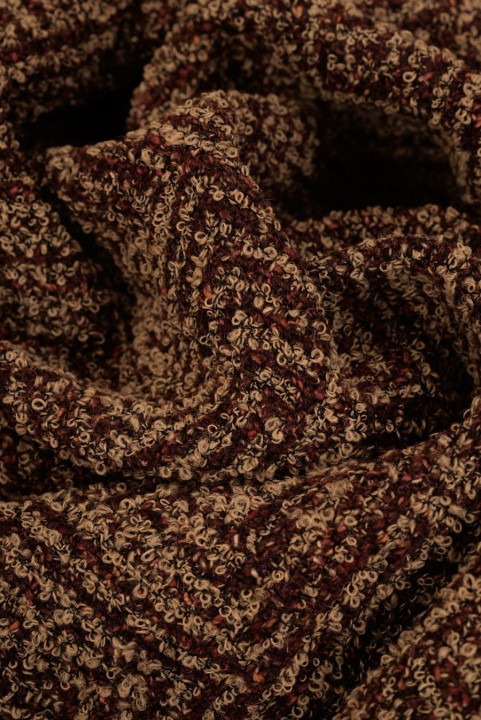 Bouclé wool in zigzags