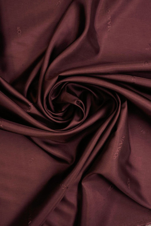 Branded burgundy lining