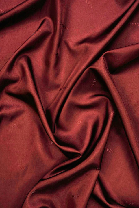 Branded lining brick red