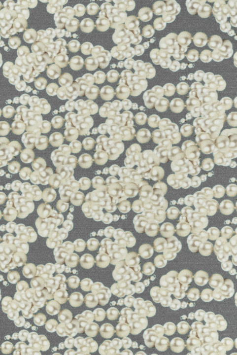 Džinsinis vilnos kostiuminis audinys su perlų piešiniu ant pilkos fono
